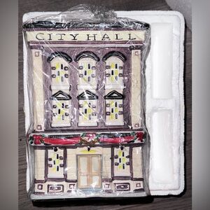 Vintage Collectors Coca-Cola Town Square Collection City Hall